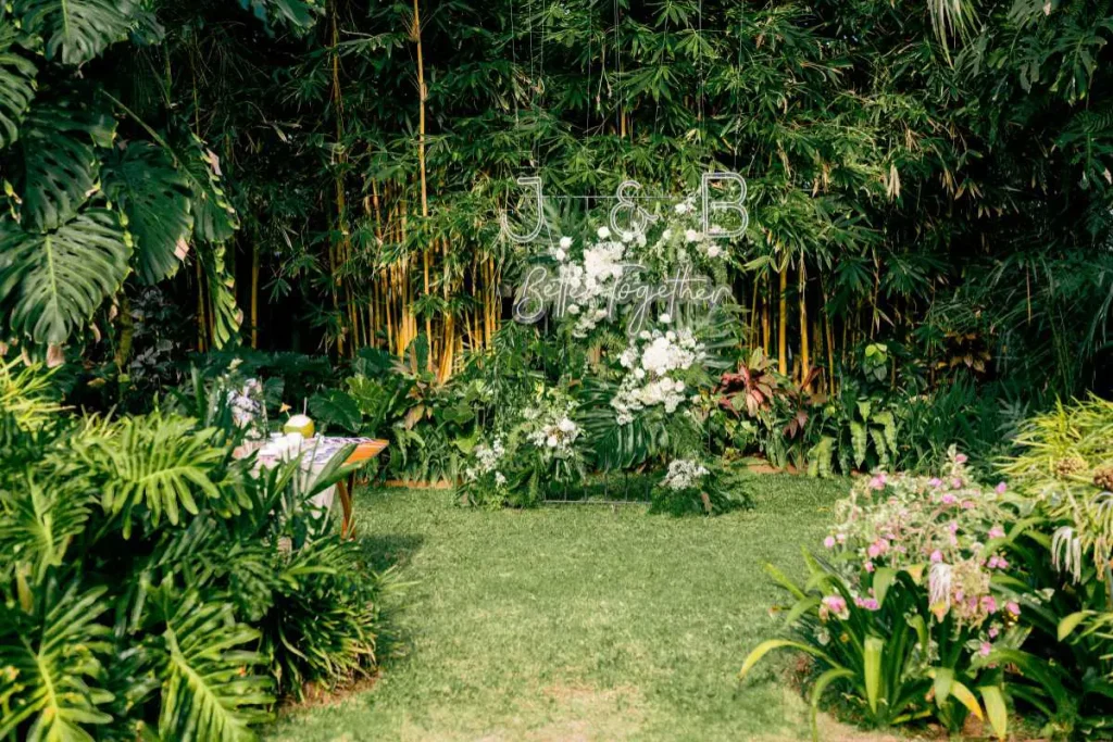 tirtha uluwatu wedding